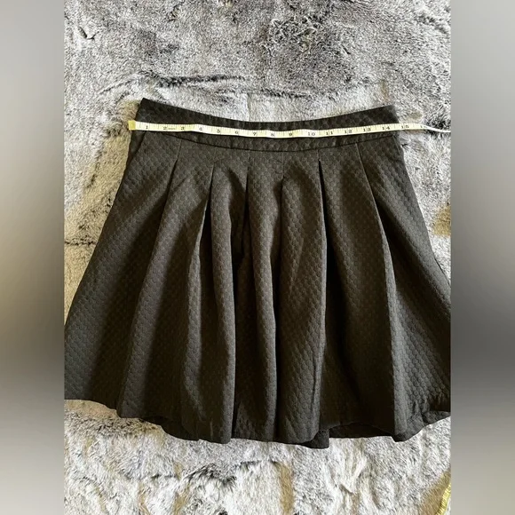 EUC Metaphor Elegant Black Pleated Mini Skater Skirt Pockets Lined Size 4 Small - Picture 13 of 15